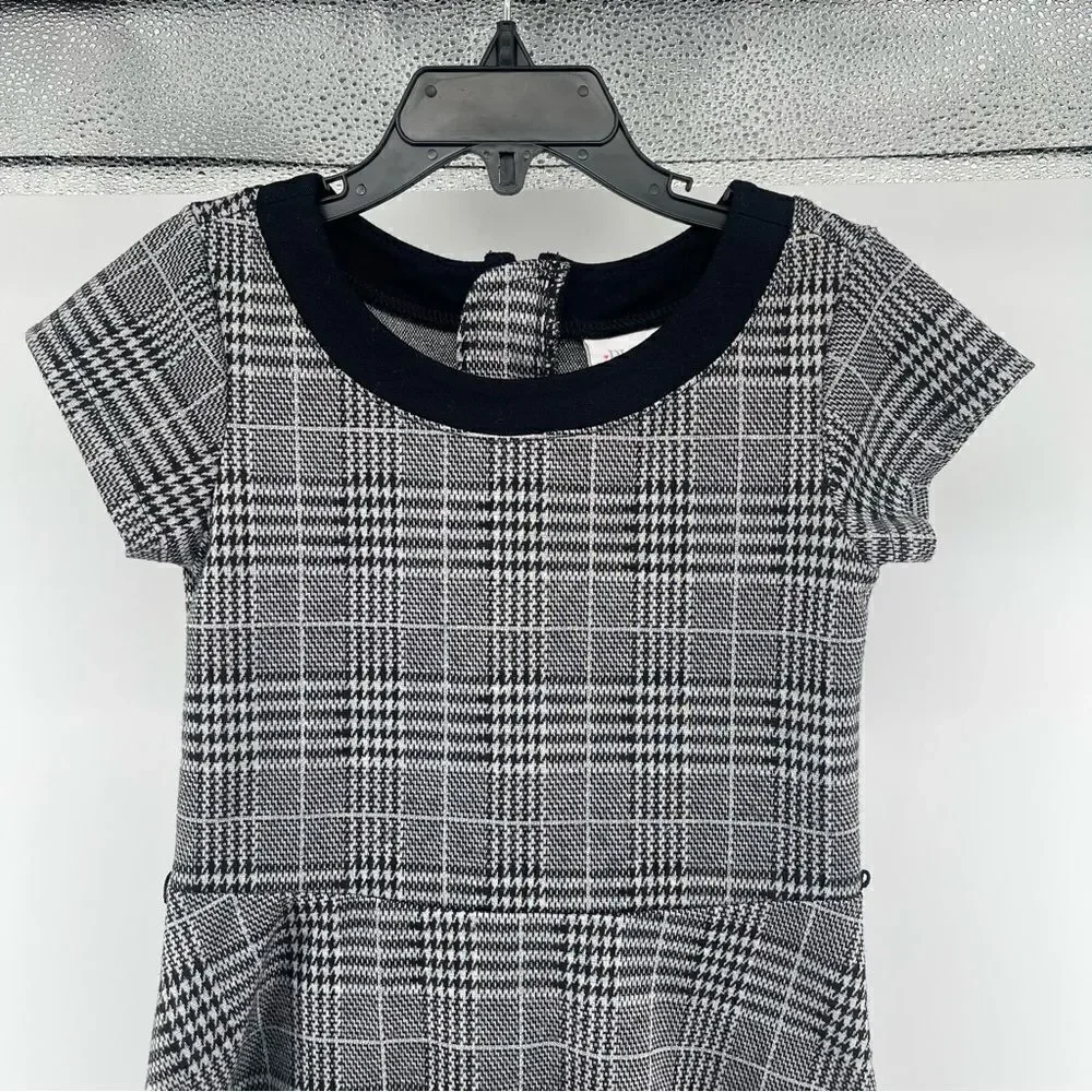 The Children’s Place Girl’s Black Houndstooth Short Sleeve Fit & Flare Dress 6